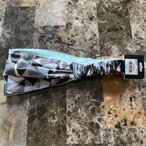 Fila athletic headband